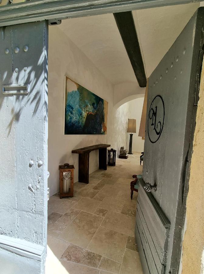 La Maison De Livia, Gite, Chambres Et Table D'Hotes, Entre Uzes Et Nimes Sauzet  Exterior foto