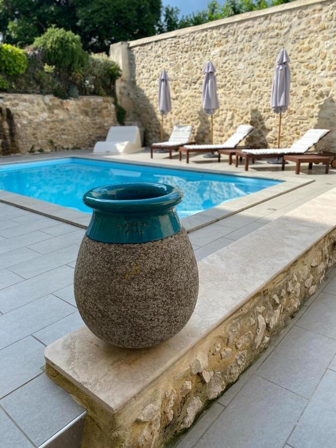 La Maison De Livia, Gite, Chambres Et Table D'Hotes, Entre Uzes Et Nimes Sauzet  Exterior foto
